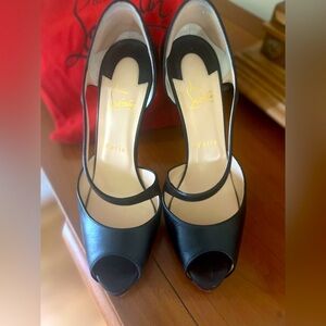 Christian Louboutin Catchy Two 120